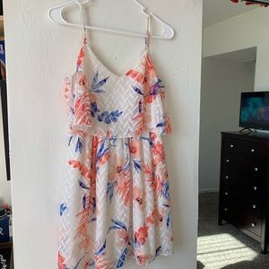 Cute summer dress!